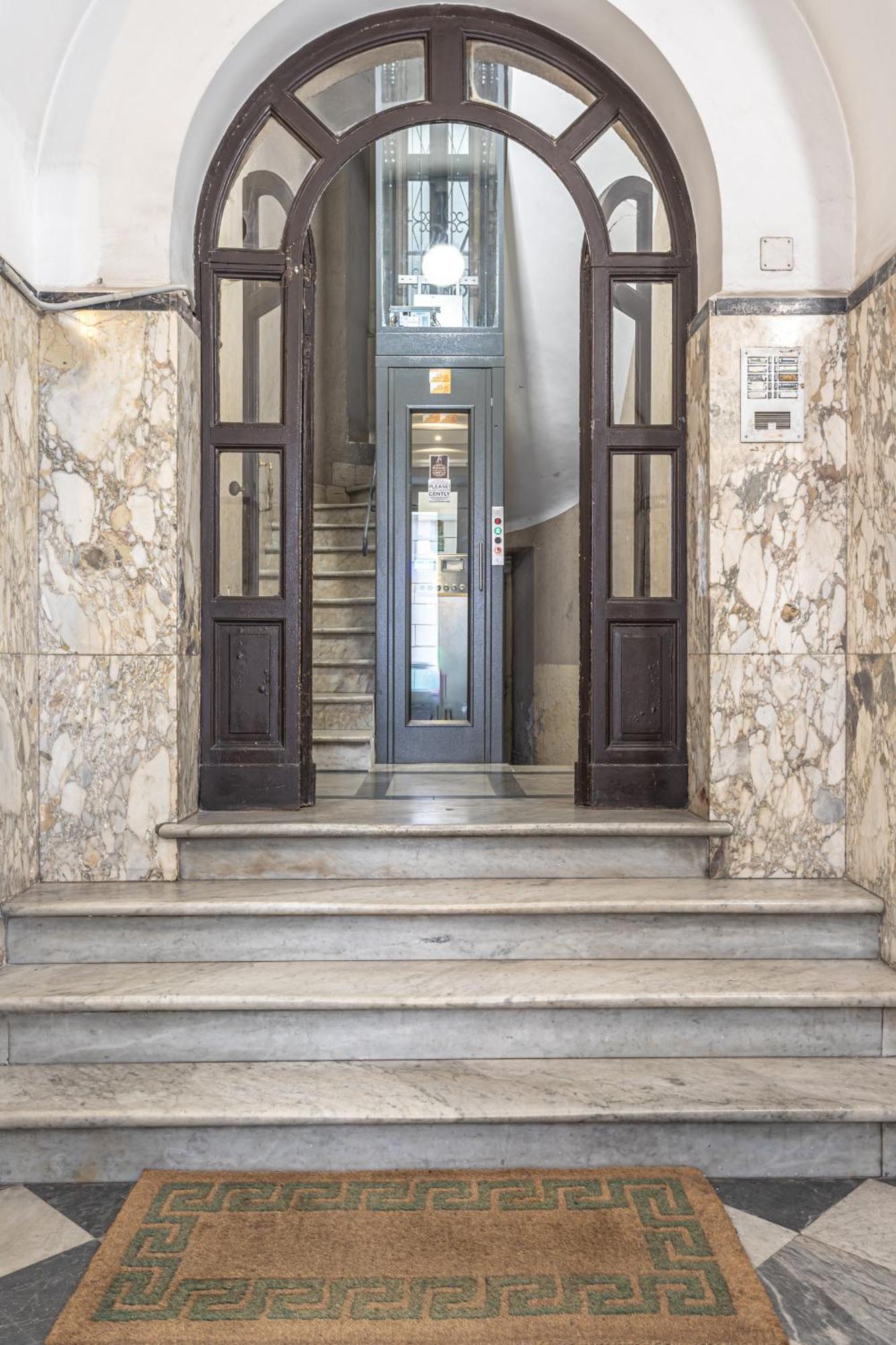 Private Apartment Colosseum Roma Ngoại thất bức ảnh