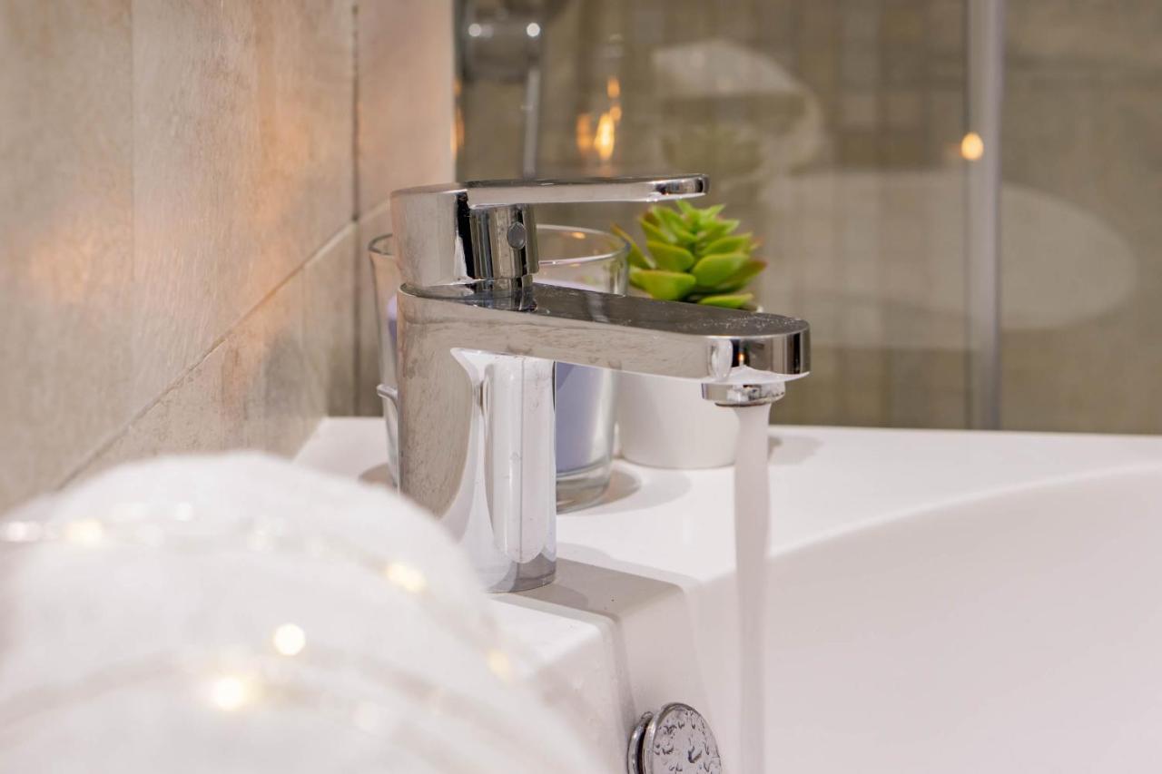 Private Apartment Colosseum Roma Ngoại thất bức ảnh